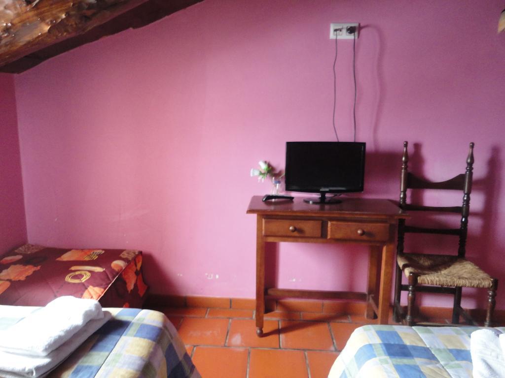 Hostal Venta Liara Allepuz Rom bilde